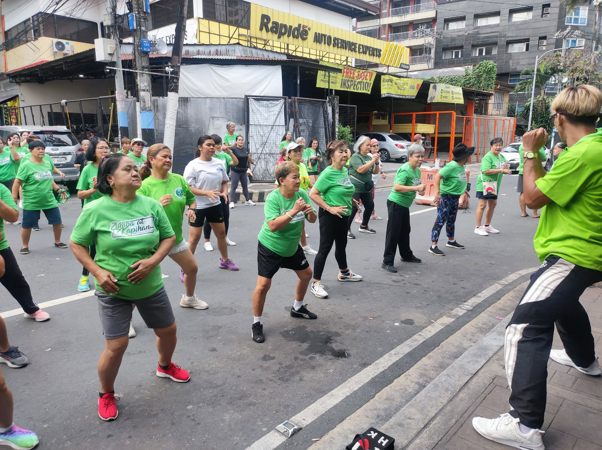Zumba at Kapihan para sa Poblacion